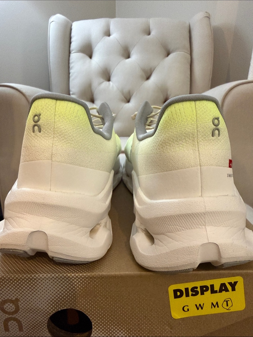 GUC On Cloud Cloudtilt Women's Athletic Shoes Sneakers White Yellow- Size 8.5 - Picture 2 of 11
